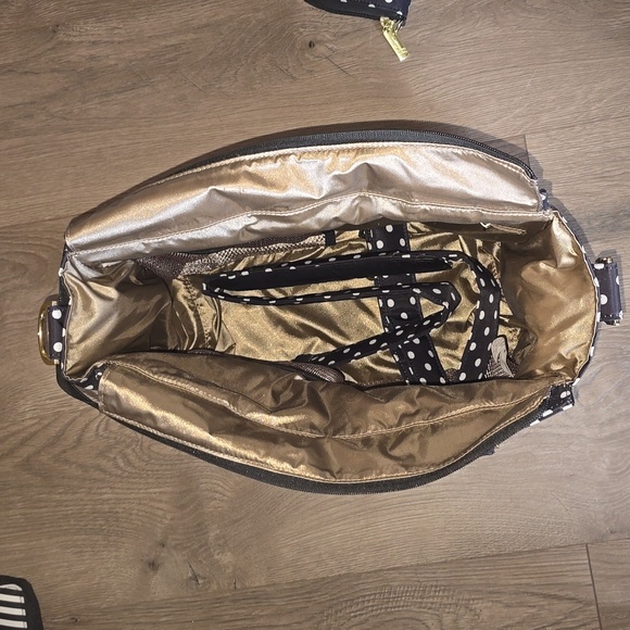 Ju-Ju-Be Be Classy Diaper Bag with matching Be Spendy Wallet in Duchess print - Picture 6 of 8